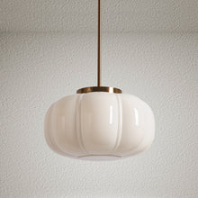 Beige pumpkin glass lamp