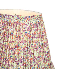 American-style fabric pleated cute desk lamp
