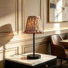 American-style fabric pleated cute desk lamp